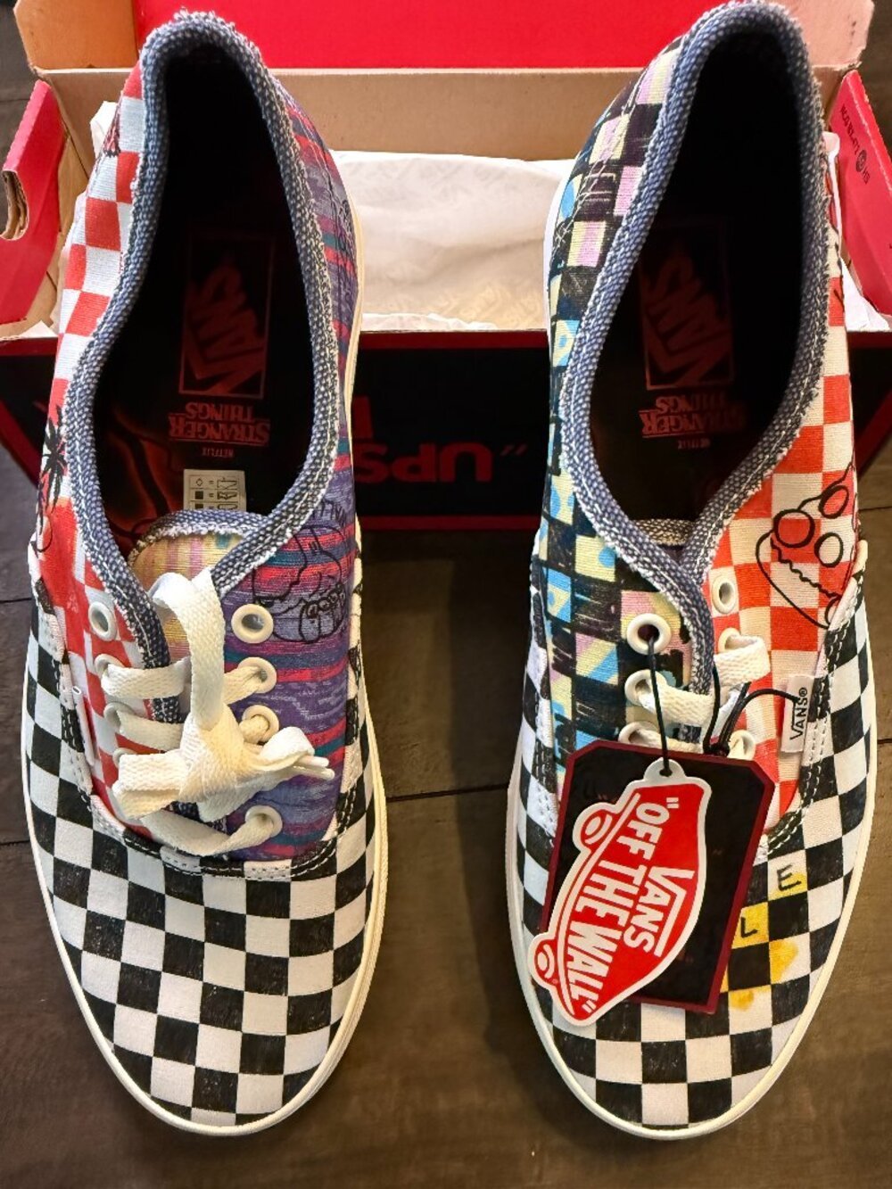 Vans Stranger Things X ‘Surfer Boy Pizza’ VN0A5JMPBO5 Men’s Shoes Size 10.5
